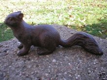 VINTAGE STYLE CAST IRON SQUIRREL YARD GARDEN DOORSTOP S