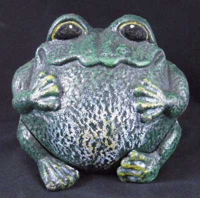 FROG GREEN CAST IRON YARD GARDEN DECOR F