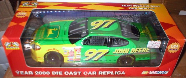 JOHN DEERE DIECAST CHAD LITTLE 1:24 CAR