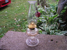ANTIQUE OIL LAMP VINTAGE LANTERN FINGER LAMPS O