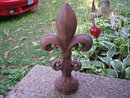 FLEUR-DE-LIS LARGE RUSTIC CAST IRON DECOR