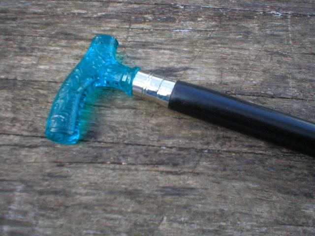 CANE WALKING STICK BLUE GLASS HANDLE VICTORIAN STYLE