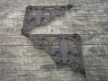 FLEUR-DE-LIS CAST IRON SHELF BRACKETS ONE SET