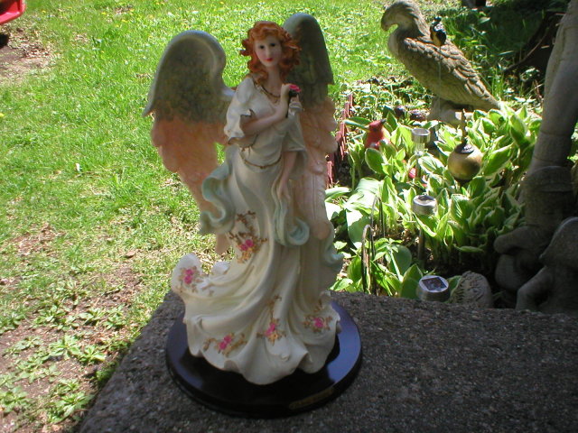 RESIN ANGEL COLORFUL HOME DECOR
