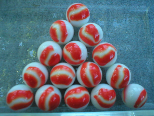 ORANGE WHITE SHOOTER MARBLES TWO POUNDS ONE INCH