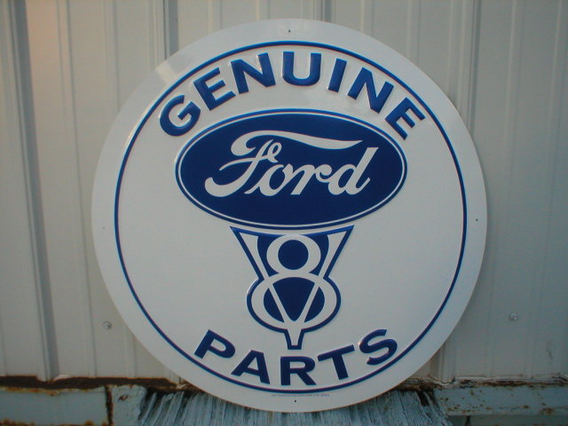 GENUINE FORD V8 PARTS 24
