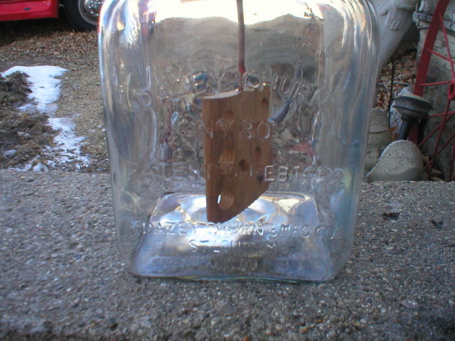 LARGE GLASS BUTTER CHURN DAZEY NO 80