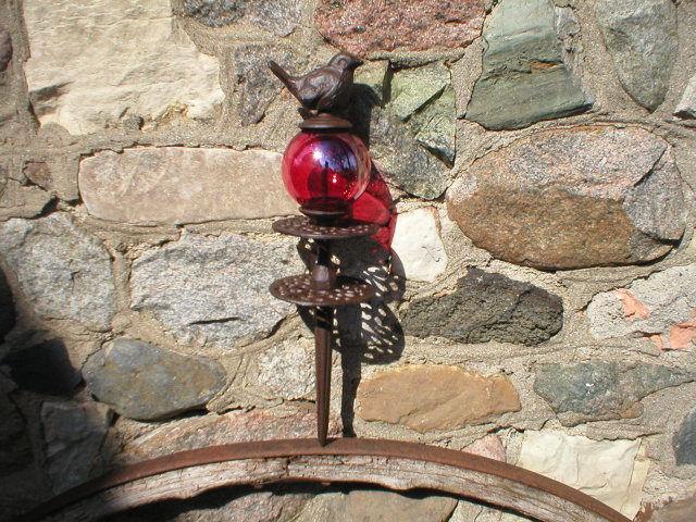 BIRD HOSE GUIDE RED BALL CAST IRON