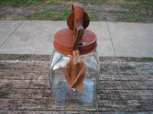 LARGE DAZEY BUTTER CHURN L