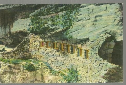 Postcard of Rainbow Hall, Rock City Gardens Atop Lookout Mountain, Tennessee