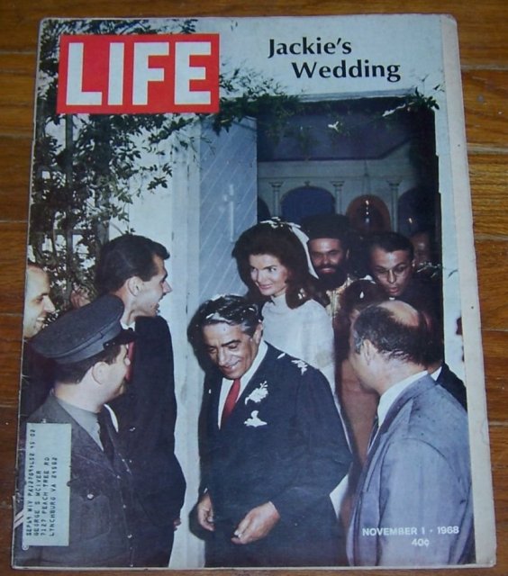 Life Magazine November 1, 1968 Jackie's Wedding on cover