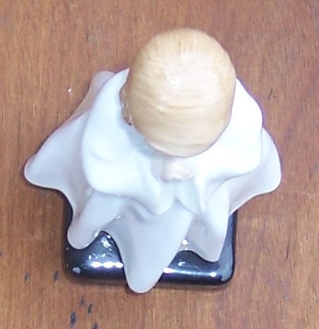 Vintage Royal Doulton Little Girl Praying Figurine Bedtime