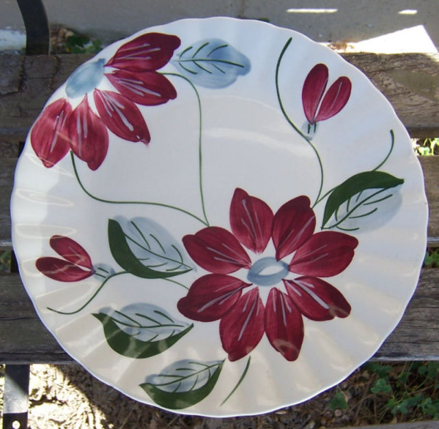 Vintage Blue Ridge Pottery Poinsettia Dinner Plate
