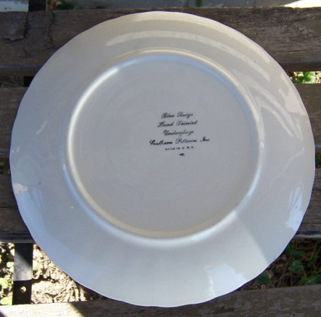 Vintage Blue Ridge Pottery Poinsettia Dinner Plate