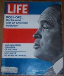 Life Magazine January 29, 1971 Bob Hope On the Road on cover