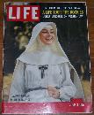 Life Magazine June 8, 1959 Audrey Hepburn in The Nun's Story on cover