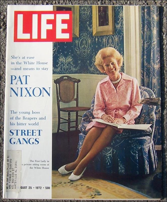 Life Magazine August 25, 1972 Pat Nixon on Cover