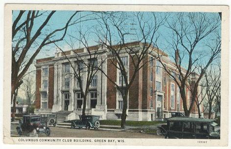 Postcard of Columbus Community Club Building, Green Bay, Wisconsin
