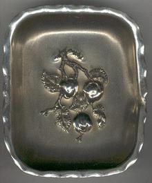 Pairpoint Silver Plate Footed Dish with Apples