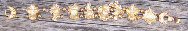 Christmas Bracelet, Enameled Charms on Gold Tone Chain with Gold Beads