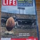 Life Magazine December 5, 1960 Kickoff by the Colts Before Capacity House