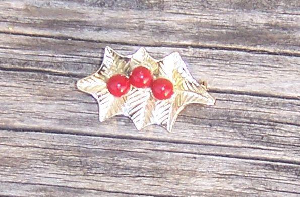 Vintage Christmas Gold Tone Leaf Pin with Red Beads