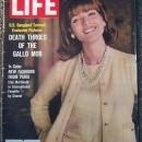 Life Magazine August 30, 1963 New Fashions From Paris on cover