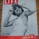 Life Magazine August 29, 1938 Goodby to Summer on the Cover/Jimmy Hines/Poland