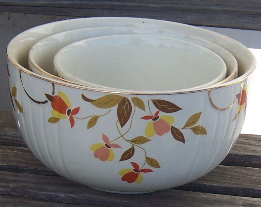 Vintage Hall China Jewel Tea Autumn Leaf Three Piece Mixing Bowl Set