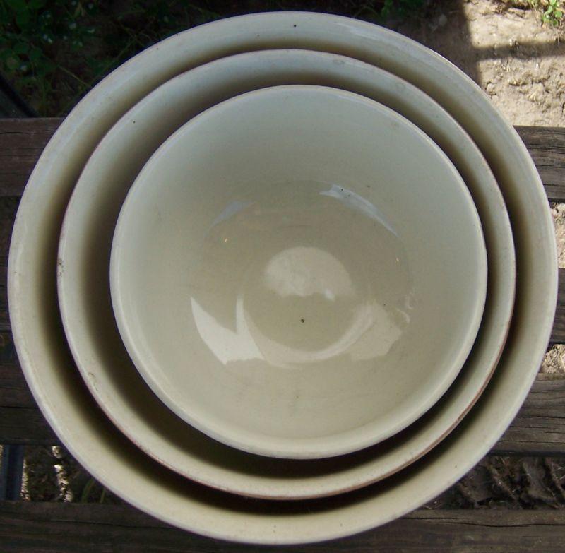 Vintage Hall China Jewel Tea Autumn Leaf Three Piece Mixing Bowl Set