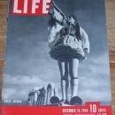Life Magazine December 16, 1940 Greek Soldier cover/Christmas Cards/Elsa Maxwell