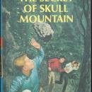 Secret of Skull Mountain by Franklin Dixon 1985 #27 Matte Blue Cover