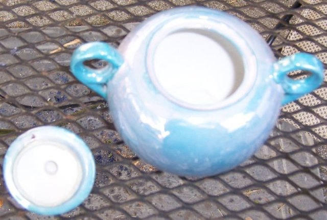 Blue Lustre Sugar Bowl With Handles and Lid