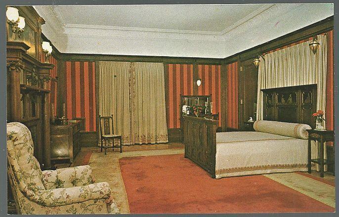 Unused Postcard Modern English Bedroom in the Flagler Museum Palm Beach, Florida
