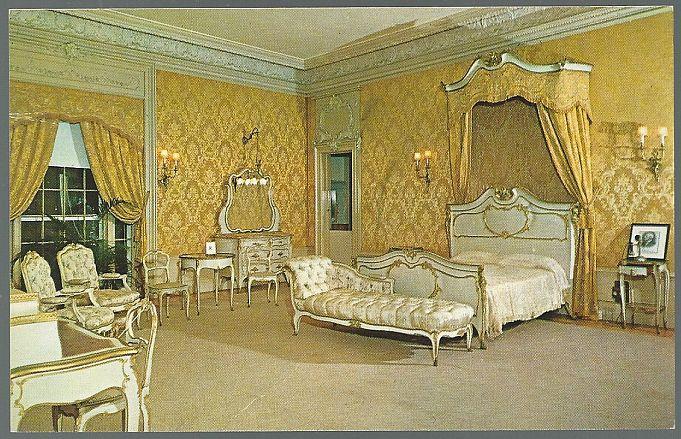Unused Postcard of Flagler Bedroom Henry Morrison Flagler Museum Palm Beach FL