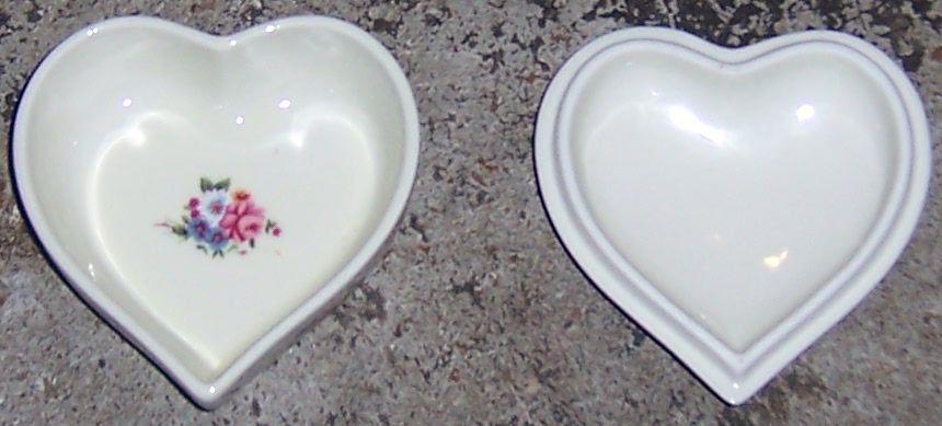 Vintage LW Rice Covered Heart Shaped Box With Pink and Blue Flowers on Lid