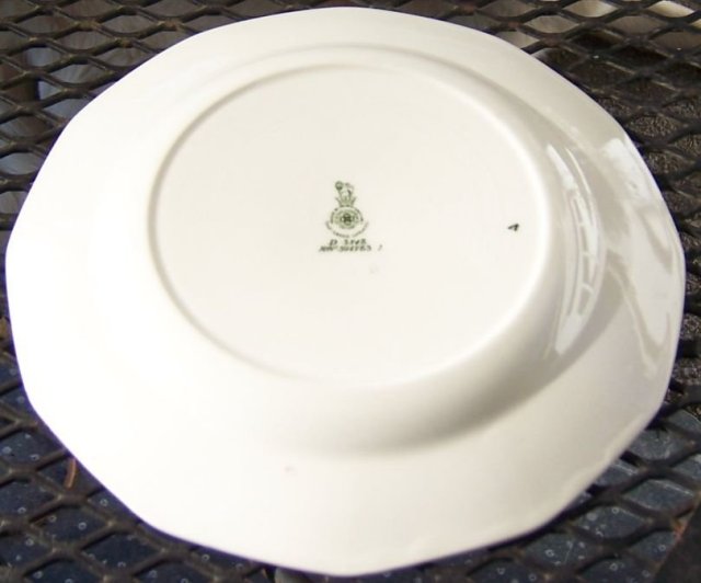 Royal Doulton Old Leeds Spray Luncheon Plate