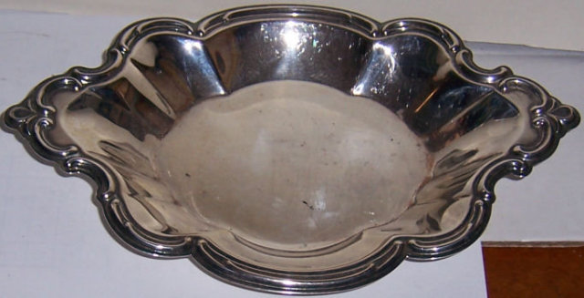 International Silver Silverplate Small Hostess Dish