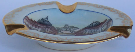 Limoges Ashtray with Orleans in Center and Gold Trim