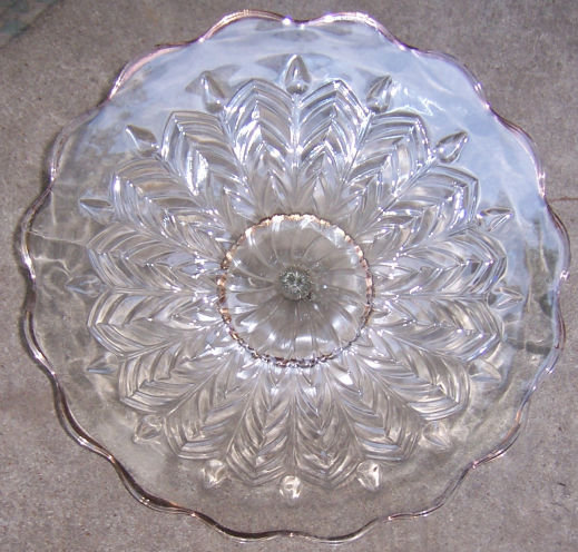 Vintage Glass Cake Plate with Handle in Middle