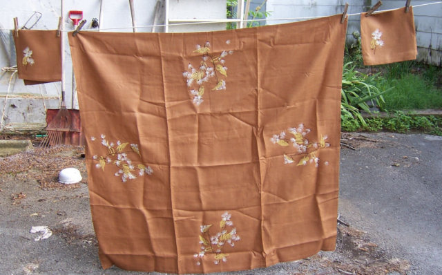 Mitchell Original Tablecloth with Matching Napkins