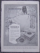 Tetlow's Pussywillow Face Powder 1921 Advertisment