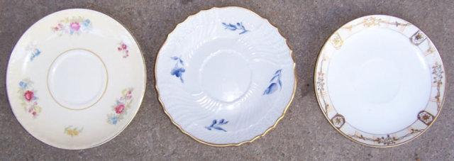 Three Saucers, Homer Laughlin, Richard Ginort, Nippon