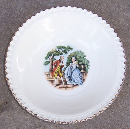 Harker China Royal Gadroon Colonial Couple Berry Bowl