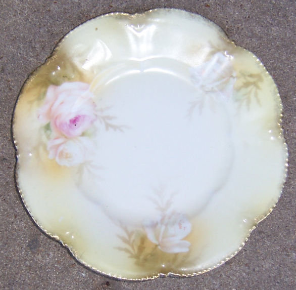 Vintage Pink and White Rose Plate with Gold Trim