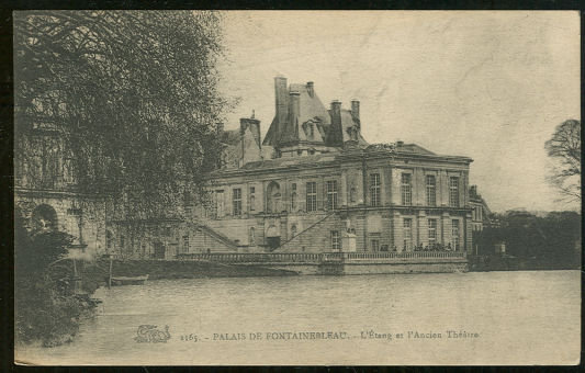 Postcard of Palais De Fountainbleau, France 1927