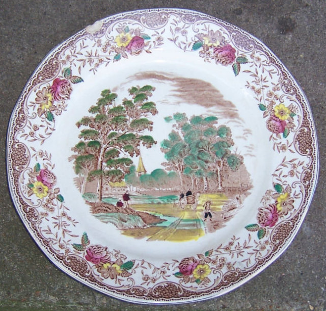 Vintage Royal Tudor Ware Olde England Dinner Plate