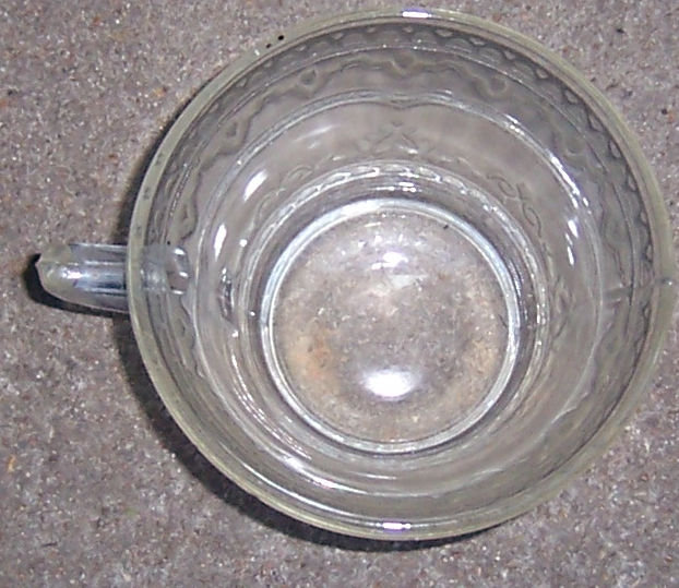 Vintage Patrician Spoke Federal Glass Amber Cup