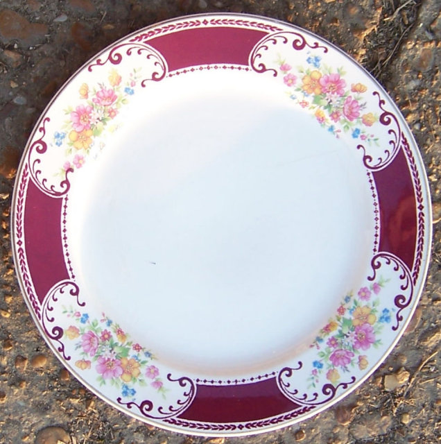 Homer Laughlin Brittany Majestic Dinner Plate