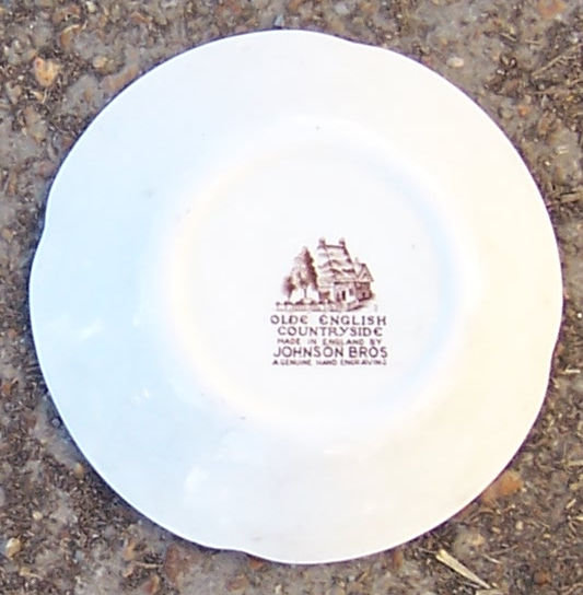 Johnson Bros Olde English Countryside Berry Bowl